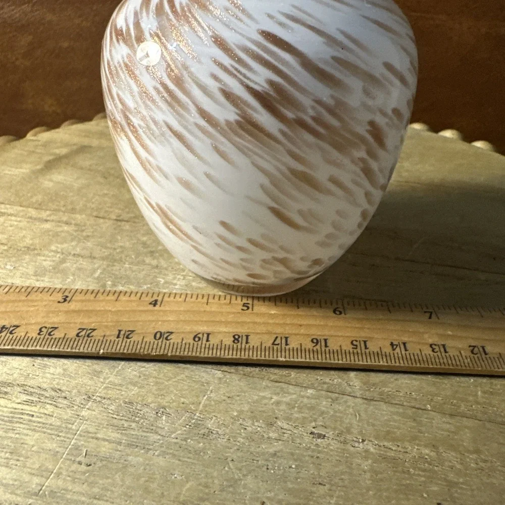 CATALYTIC OIL LAMP GLASS WHITE WITH GOLD Swirly SPECKS simply Beautiful 5.5